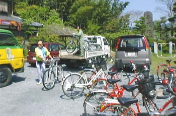 レンタサイクル搬入